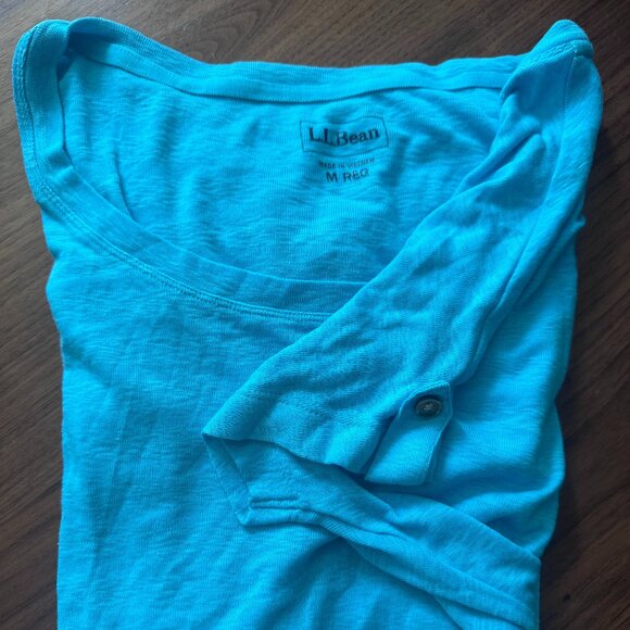 L.L. Bean Short Sleeve Scoop Neck Striped Tee - Picture 1 of 4